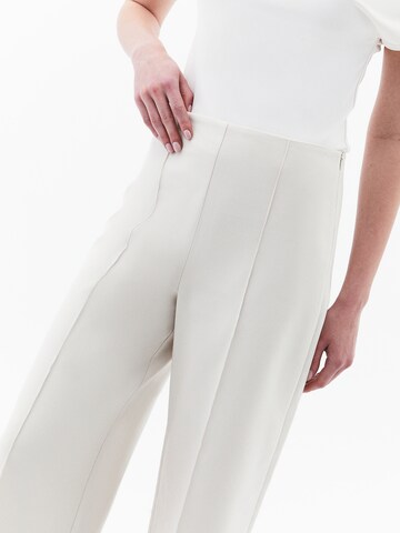 Loosefit Pantalon à plis OXXO en blanc