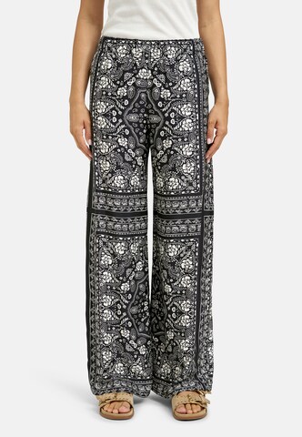 Smith&Soul Regular Pants in Black: front