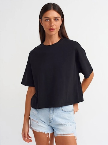 Dilvin Shirt in Black: front