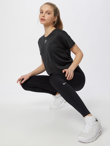 Skinny Pantalon de sport 'Epic Luxe' NIKE en noir