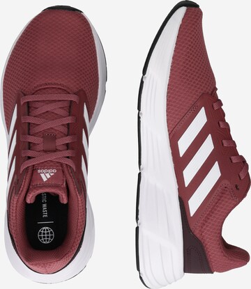 Chaussure de course 'Galaxy 6' ADIDAS SPORTSWEAR en marron