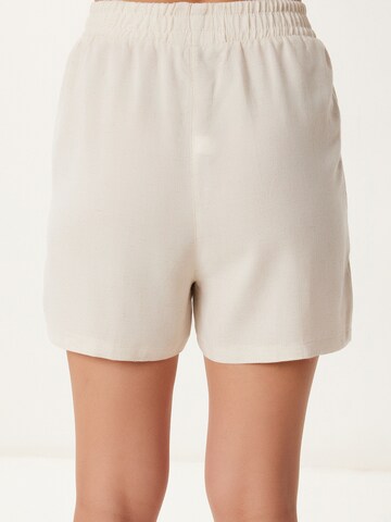 Tenue d'intérieur Happiness İstanbul en beige