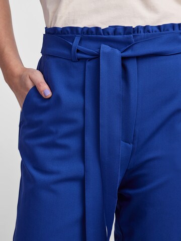 Regular Pantaloni 'Bosella' de la PIECES pe albastru