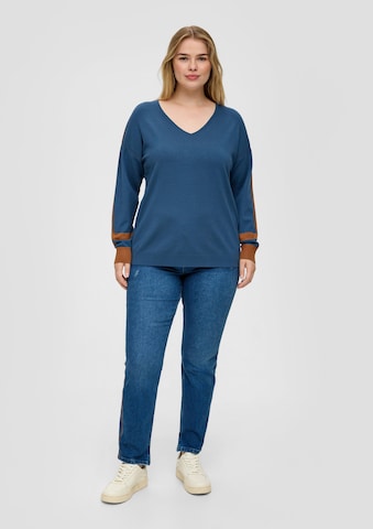 TRIANGLE - Pullover em azul