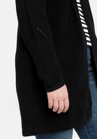 SHEEGO Knit cardigan in Black