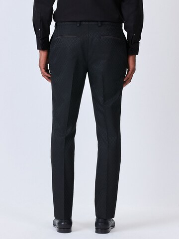 Slimfit Pantaloni di Next in nero