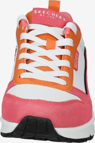 Sneaker bassa di SKECHERS in rosa