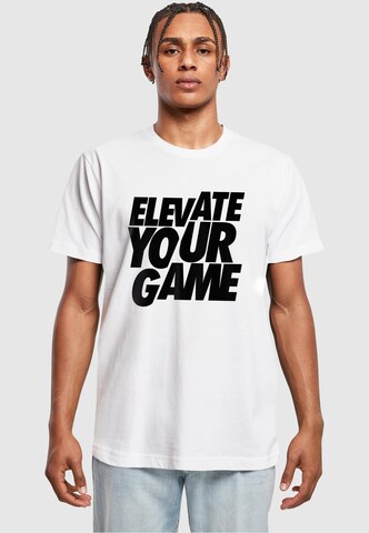 Maglietta 'Elevate Your Game' di Mister Tee in bianco: frontale