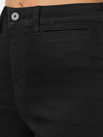 Wide leg Jeans 'F113' di Tazzio in nero