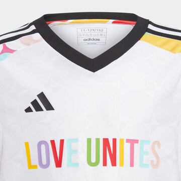 ADIDAS PERFORMANCE Funktionsshirt 'Pride Tiro' in Weiß