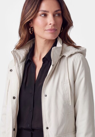 Veste mi-saison Usha en beige