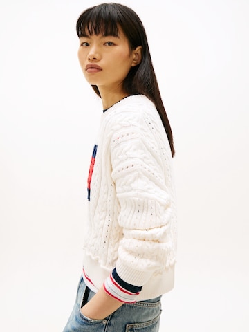 Tommy Jeans Pulóver - fehér