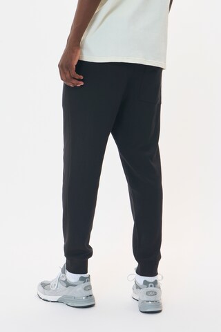 Matinique Tapered Broek 'Jack' in Zwart