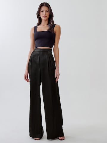 Tussah Loose fit Pleat-Front Pants in Black