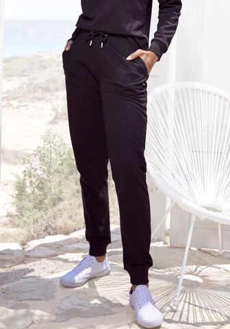 BUFFALO Regular Hose in Schwarz: Vorderseite