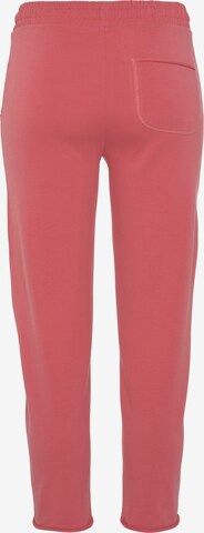 KangaROOS Tapered Pants in Pink
