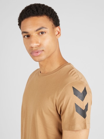 Hummel Performance shirt 'Legacy Chevron' in Brown