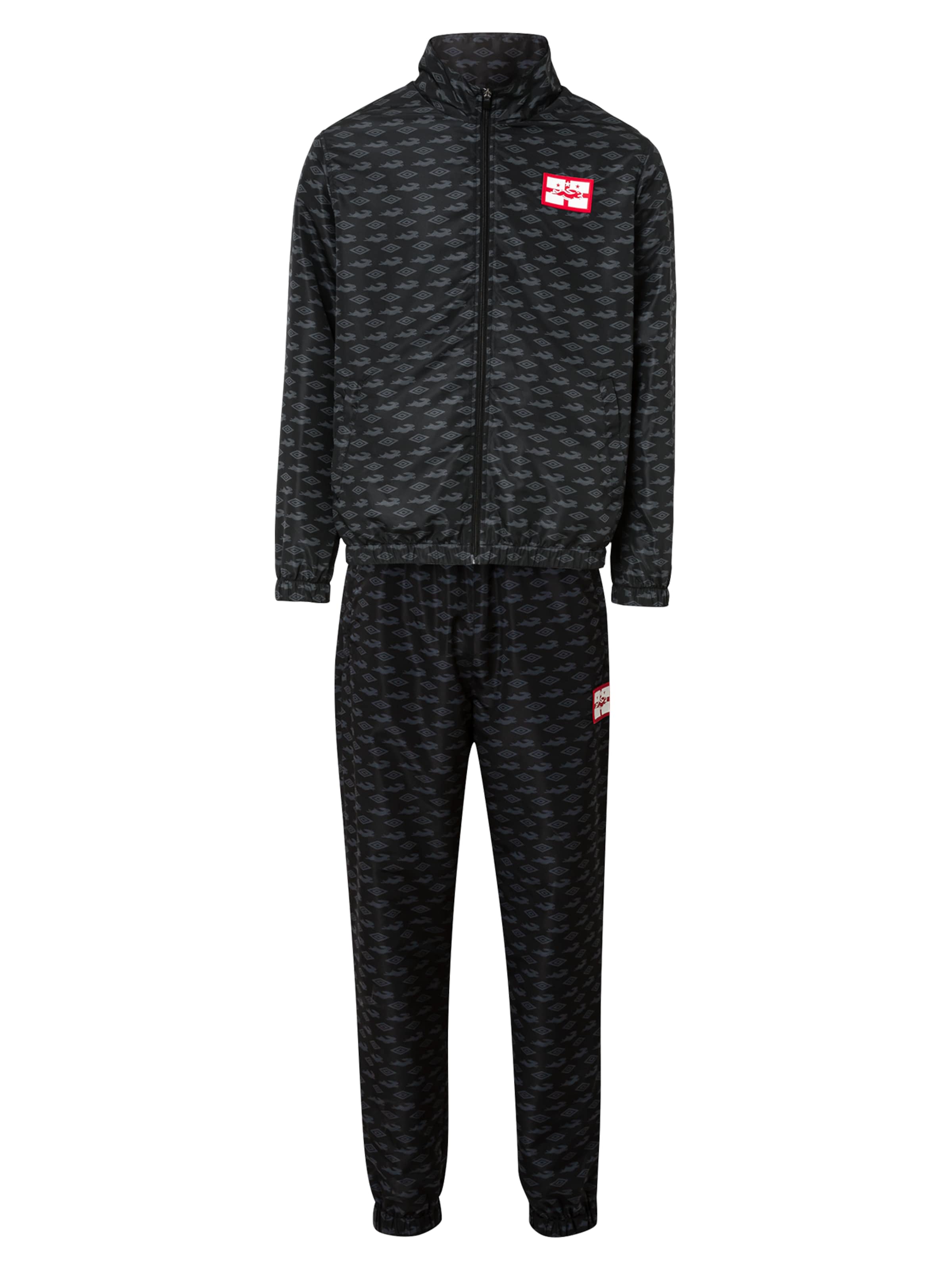 Costum de trening de la UMBRO pe negru: față