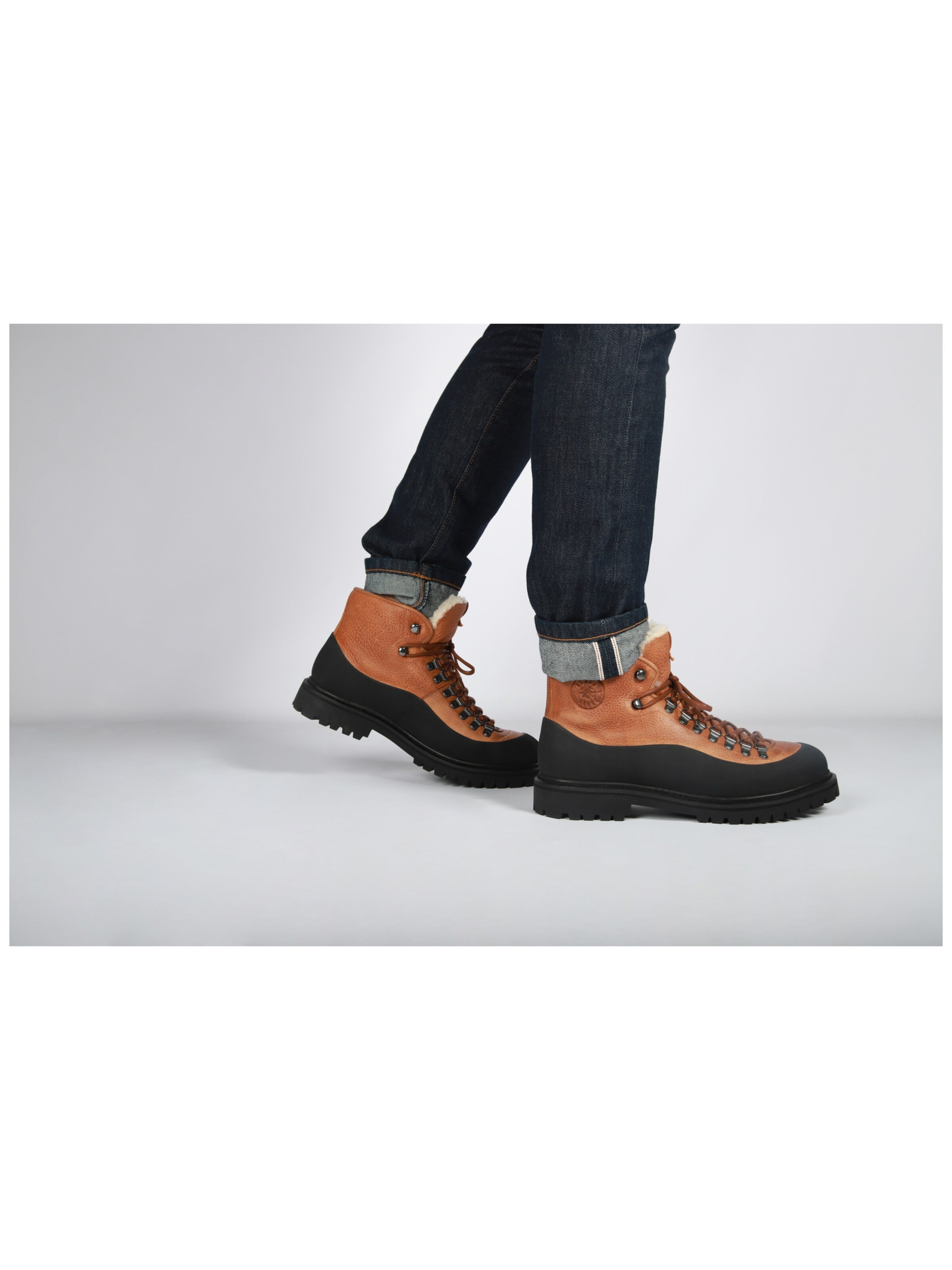 Boots stringati 'ROCK DREE' di BLACKSTONE in marrone
