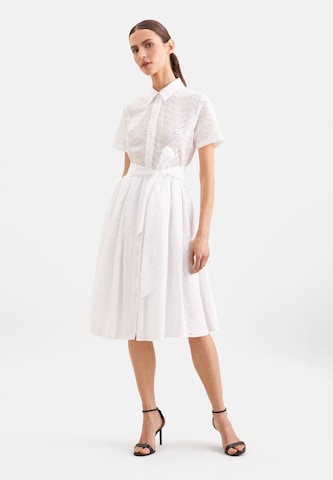 Robe-chemise SEIDENSTICKER en blanc