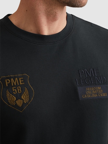 PME Legend Bluser & t-shirts 'PME LEGEND - T-shirt in jersey with multiple badges' i blå