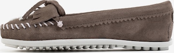 Minnetonka Мокасины 'Thunderbird Limited Edition' в Коричневый: спереди