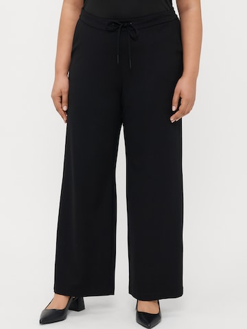 Vero Moda Curve Wide leg Broek 'VMCEVA' in Zwart: voorkant