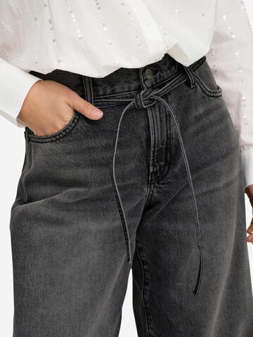 regular Jeans 'ONLGIANNA MW STRAIGHT DNM DOT980 NOOS 15347094' di ONLY in nero