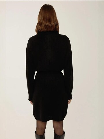 Robes en maille Hiccup en noir
