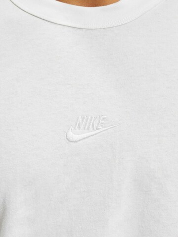 Nike Sportswear Μπλουζάκι 'Essential' σε λευκό