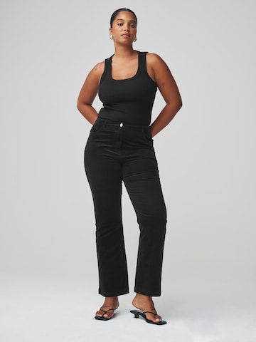 Next Boot cut Trousers in Black: front