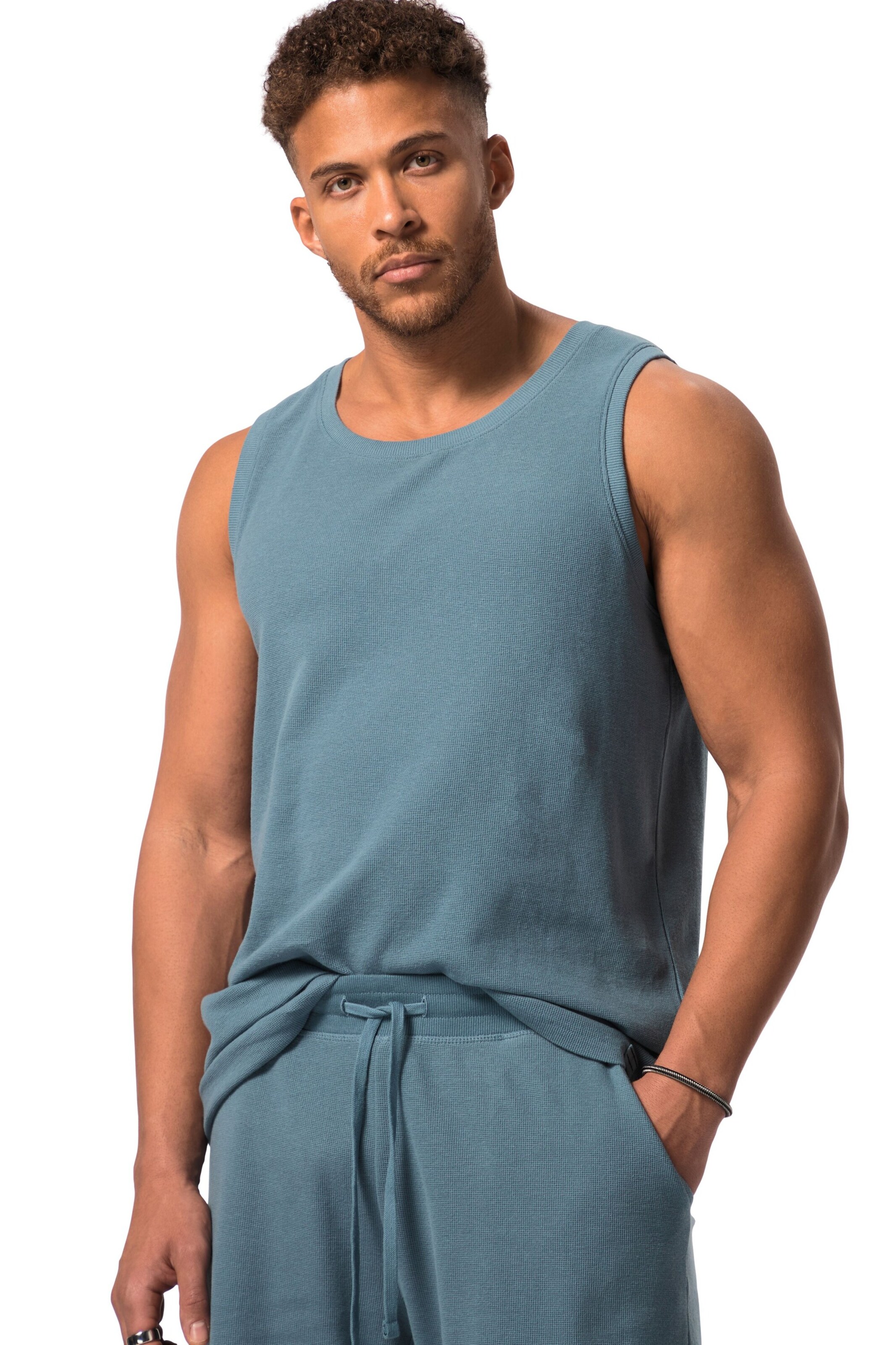 STHUGE Shirt in Blauw: voorkant