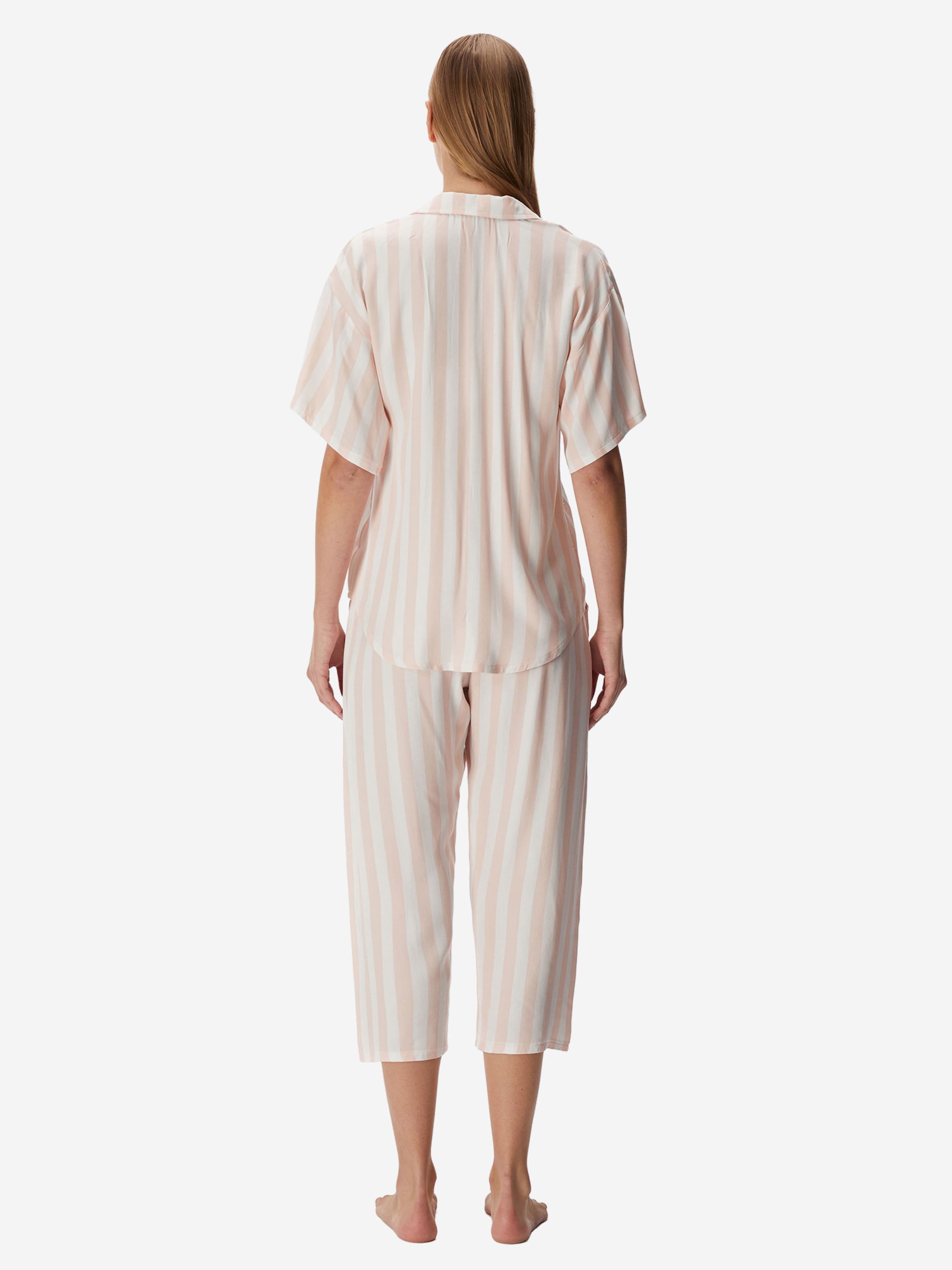 Goldenbay Pyjama ' Blossom ' in Roze