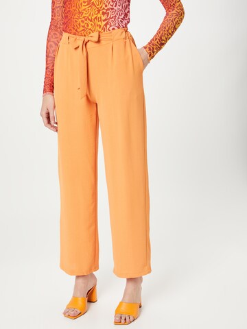 Hailys Loose fit Pleat-Front Pants 'Delila' in Orange: front