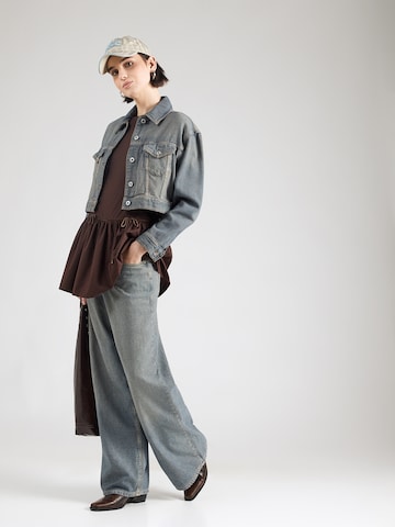 HOLLISTER - Vestido em castanho