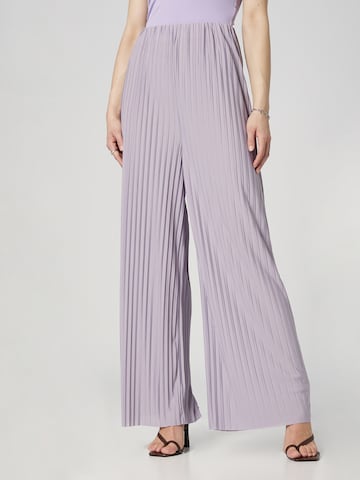 Guido Maria Kretschmer Women Wide leg Broek 'Saphia' in Lila: voorkant