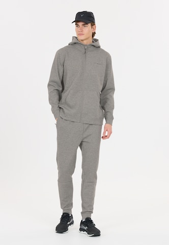 Virtus Loosefit Sweathose 'Taro V2' in Grau
