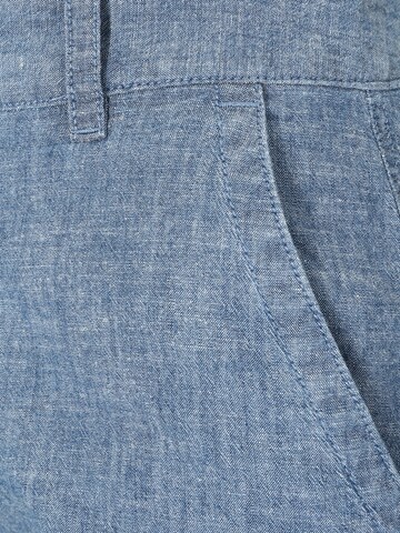Gap Petite Regular Shorts in Blau