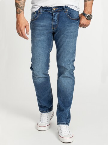 Rock Creek Regular Jeans in Blue: front