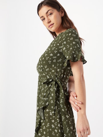 Robe d’été 'Jasmina' ABOUT YOU en vert