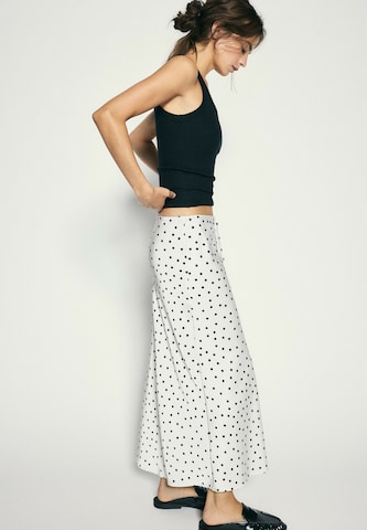 Jupe Pull&Bear en blanc