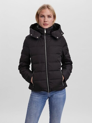 VERO MODA Winter Jacket in Black: front