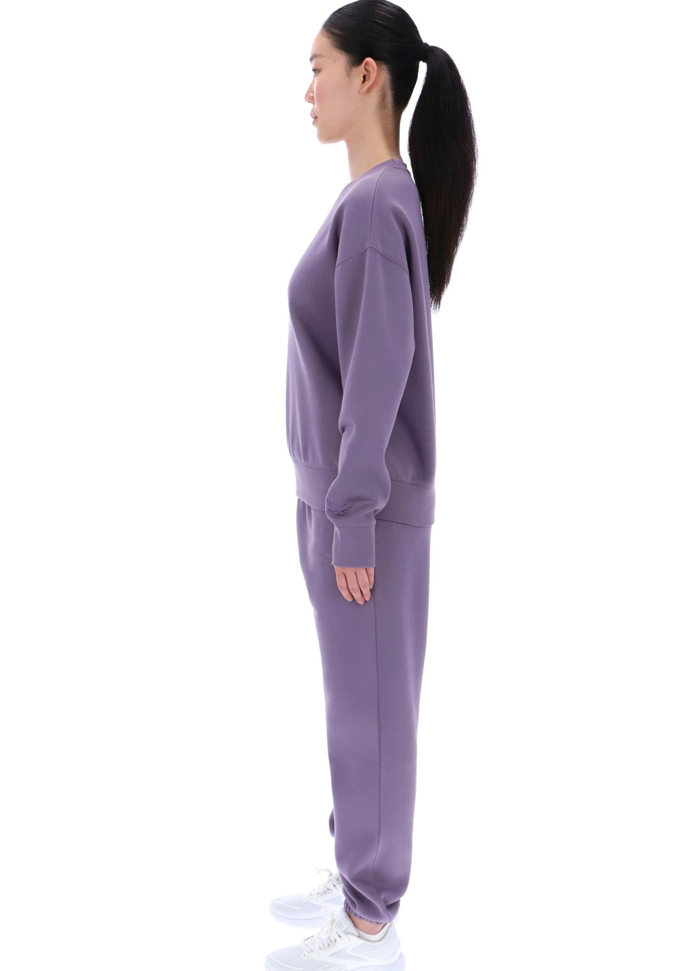 Reebok Tapered Pants in Purple