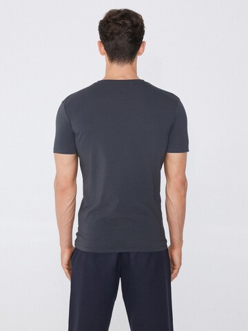 Tezenis Undershirt in Grey
