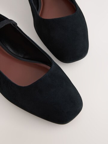 Next Ballerina met riempjes 'Forever Comfort' in Zwart