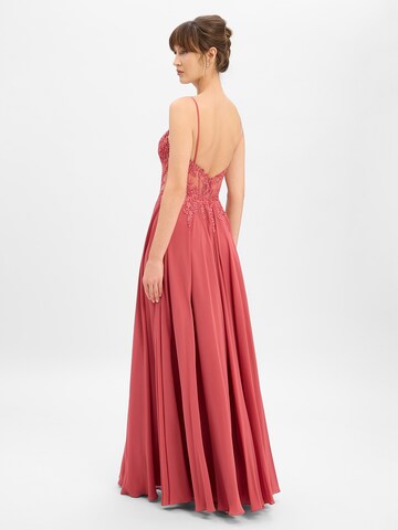 Robe de soirée Luxuar Fashion en rouge