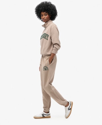 Superdry Tapered Παντελόνι 'Essentials' σε γκρι
