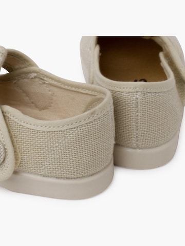 Chaussure basse Pisamonas en beige