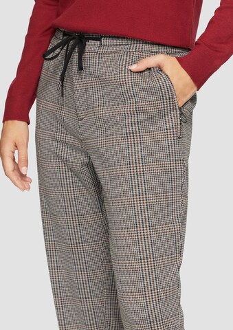 s.Oliver Tapered Broek in Beige