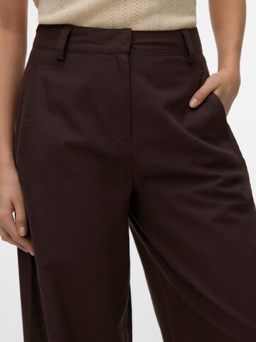 Regular Pantalon 'VMSELMA' VERO MODA en marron